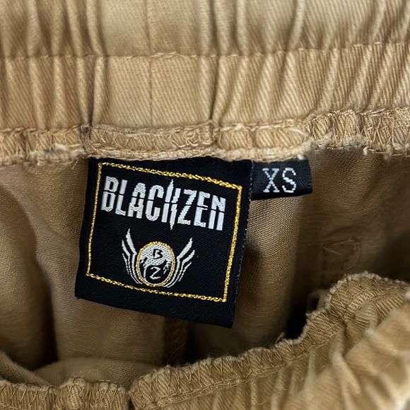 Black Zen Cargo Pants - Picture 2 of 9